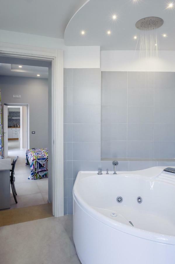 Bocca Di Bacco Bed & Breakfast Cimitile Bagian luar foto